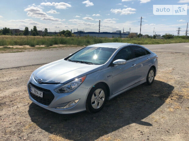 Hyundai Sonata 2012 года