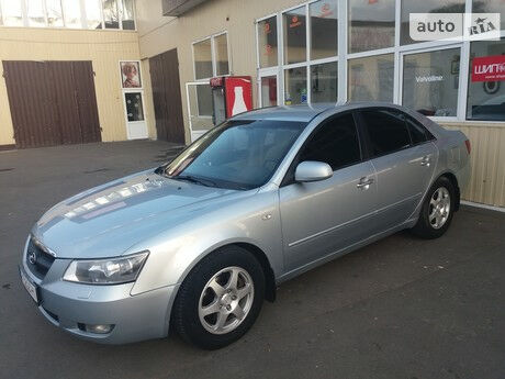Хендай Соната 2006 года Hyundai Sonata 2006 года