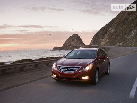 Hyundai Sonata 2004 року