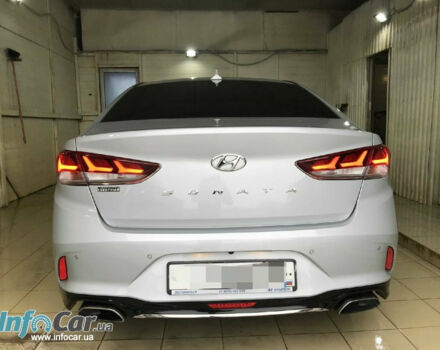 Hyundai Sonata 2018 року - Фото 2 автомобіля