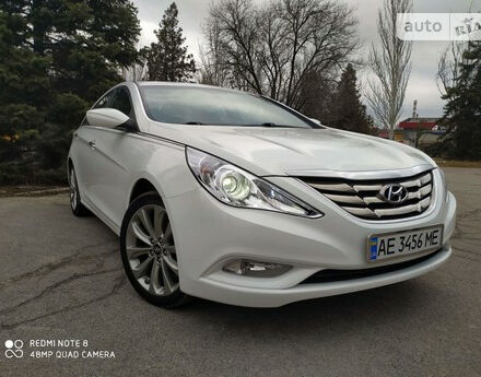 Hyundai Sonata 2013 года