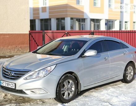 Hyundai Sonata 2013 року