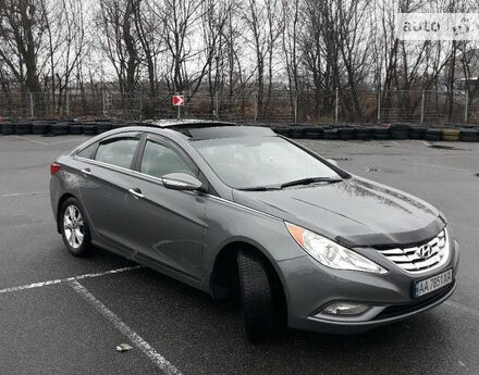 Hyundai Sonata 2012 року