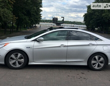 Hyundai Sonata 2012 року