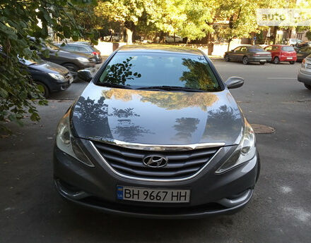 Hyundai Sonata 2011 года