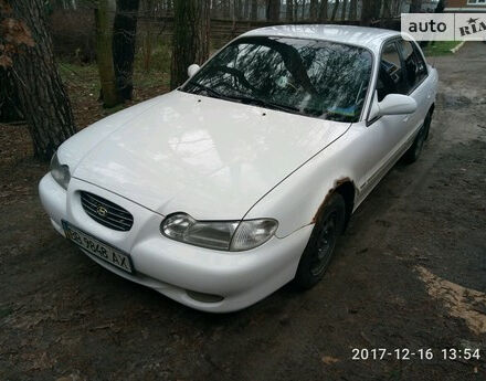 Hyundai Sonata 1998 года