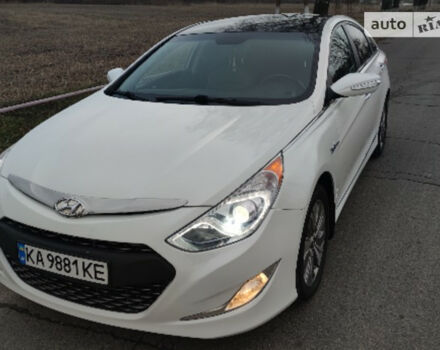 Hyundai Sonata 2013 року