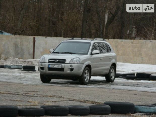 Hyundai Tucson 2008 года