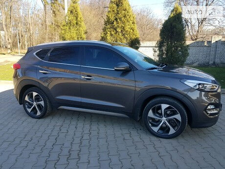 Хендай Туксон 2016 года Hyundai Tucson 2016 года