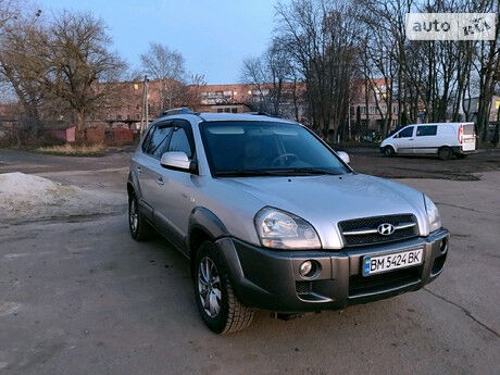 Hyundai Tucson 2005 года