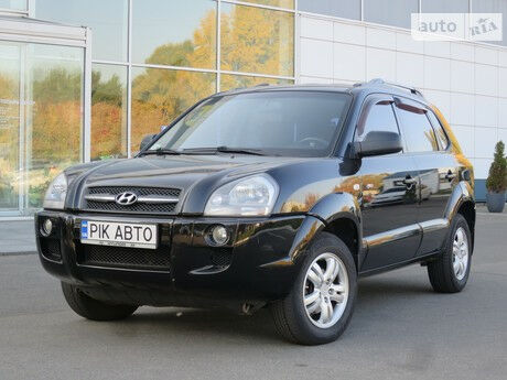 Хендай Туксон 2007 року Hyundai Tucson 2007 року