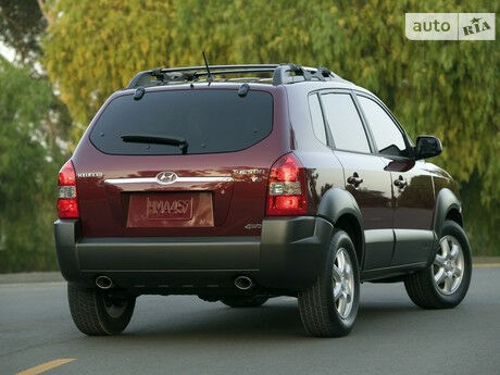 Хендай Туксон 2006 года Hyundai Tucson 2006 года