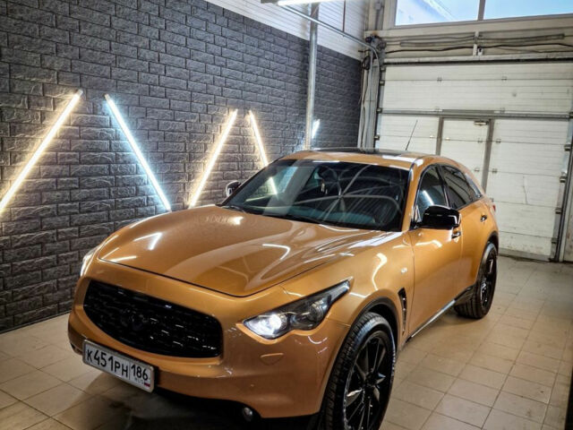 Infiniti FX 2009 року