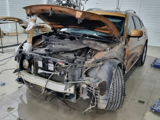Infiniti FX 2009 року