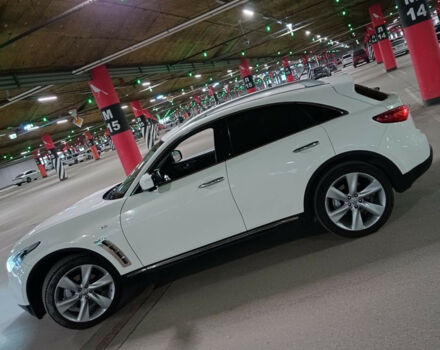 Infiniti FX 2011 года - Фото 4 авто