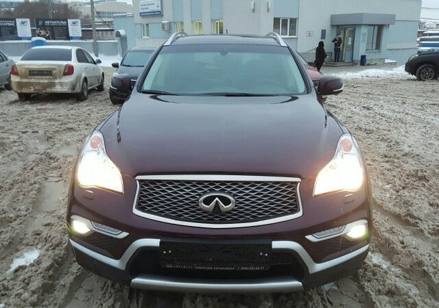 Infiniti QX 2016 года