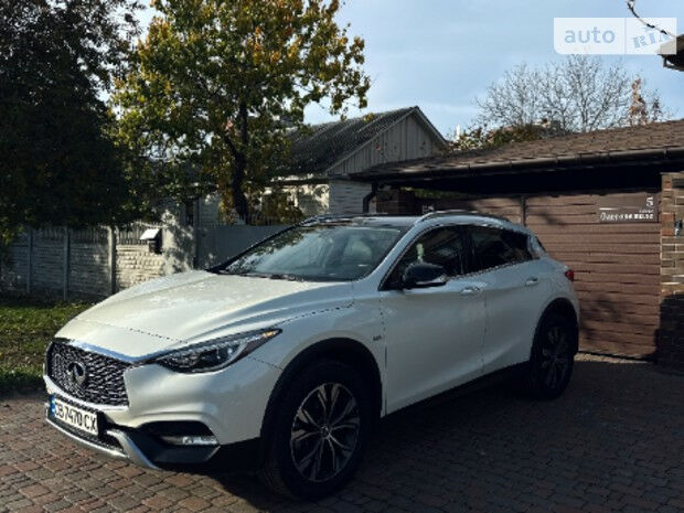 Infiniti QX 2017 року