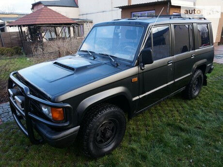 Isuzu Trooper 2001 року