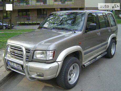 Isuzu Trooper 1989 року