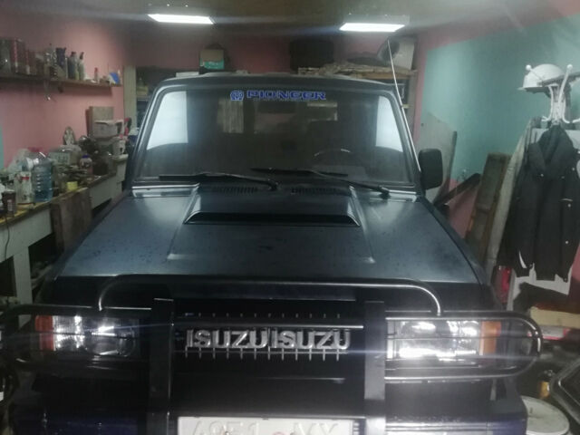 Isuzu Trooper 1991 года