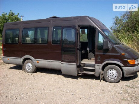 Ивеко Дейли пасс. 2001 года Iveco Daily пасс. 2001 года