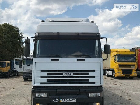 Ивеко ЕвроСтар 1999 року Iveco EuroStar 1999 року