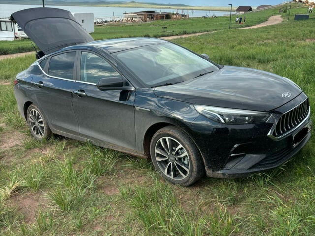 JAC J7 2023 года