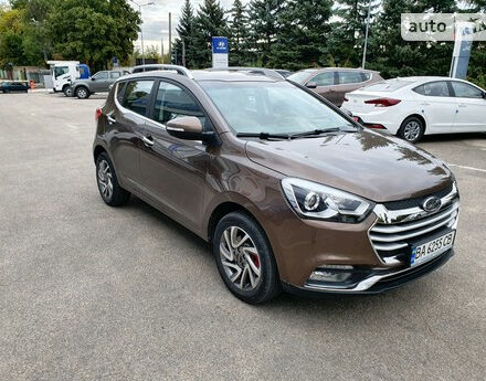 JAC S2 2018 года