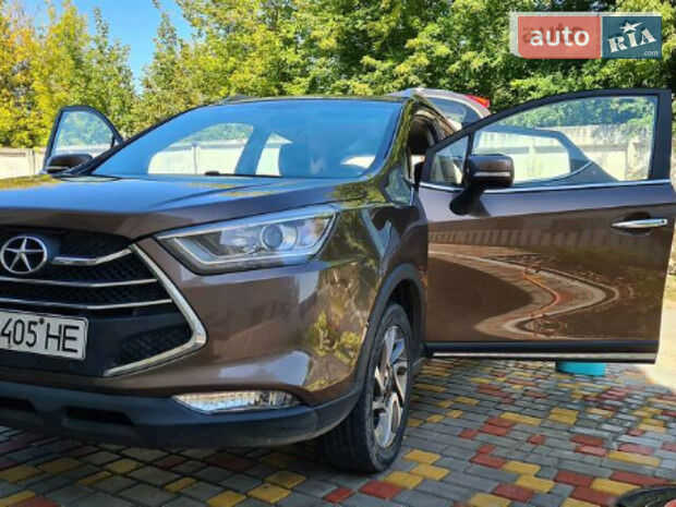 JAC S3 2017 года