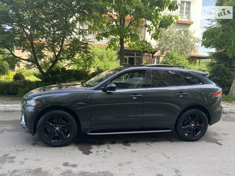 Jaguar F-Pace 2016 года