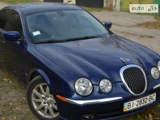 Jaguar S-Type 2001 года