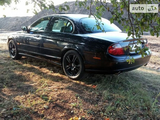 Jaguar S-Type 1999 года