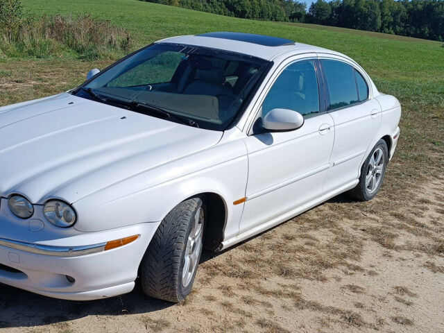 Jaguar X-Type 2001 года