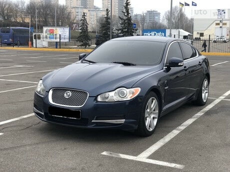 Jaguar XF 2008 года