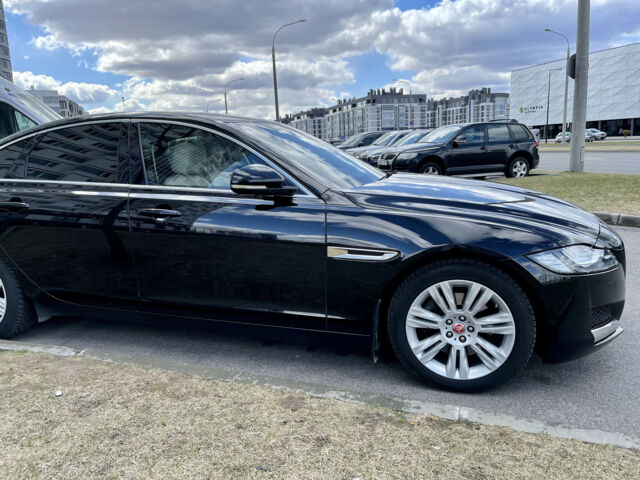Jaguar XF 2017 года