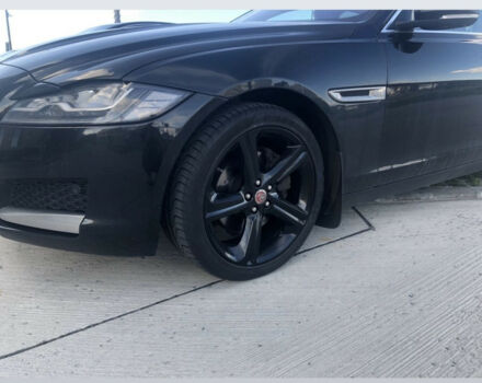 Фото на відгук з оцінкою 5   про авто Jaguar XF 2016 року випуску від автора “GhostAnt” з текстом: Действительно недооцененный авто в наших краях. Это уже давно не форд. Если сразу убрать родные б...