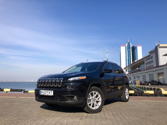 Jeep Cherokee 2015 року