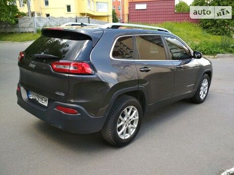 Jeep Cherokee 2015 року