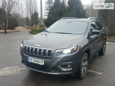 Jeep Cherokee 2019 года