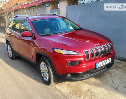 Jeep Cherokee 2015 года