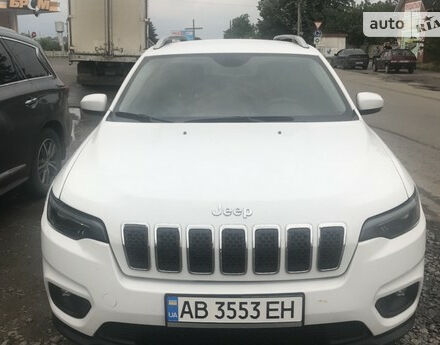 Jeep Cherokee 2019 года