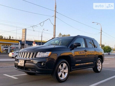 Джип Компас 2013 года Jeep Compass 2013 года