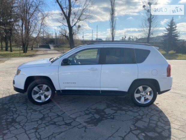 Jeep Compass 2015 года