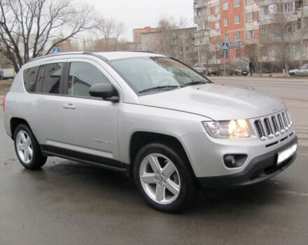 Jeep Compass 2012 року - Фото 3 автомобіля