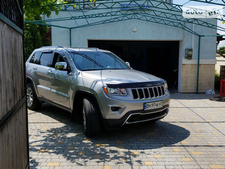 Jeep Grand Cherokee 2014 года