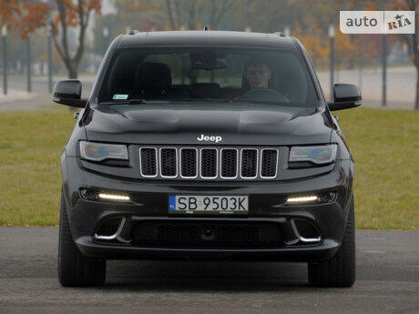 Jeep Grand Cherokee 2015 року