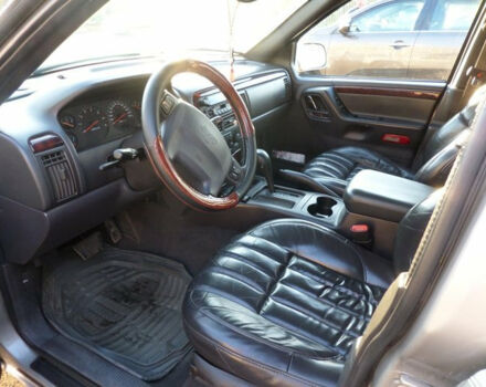 Jeep Grand Cherokee 2000 года - Фото 3 авто