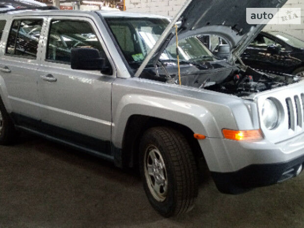 Джип Патриот 2011 року Jeep Patriot 2011 року