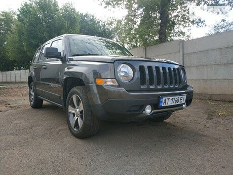 Джип Патриот 2015 року Jeep Patriot 2015 року