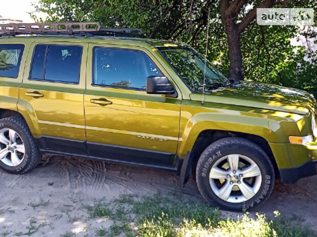 Jeep Patriot 2012 року